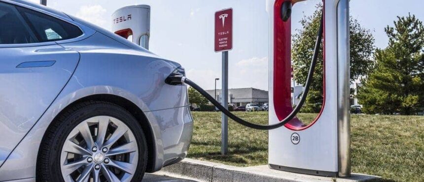 How long does it take to charge a Tesla?