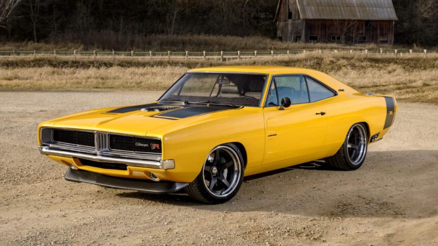 Ringbrothers 1969 Dodge Charger CAPTIV packs a Hellcat V8